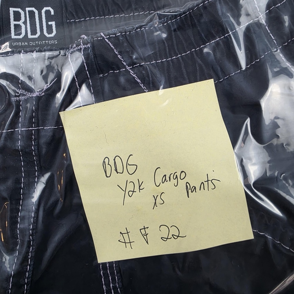 BDG Y2K Cargo Pants Womens XS Black Wide Leg Elastic Waist Utility Pockets - Picture 14 of 14